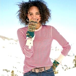 Sundance Red Striped Women's Velvet Cuff Top